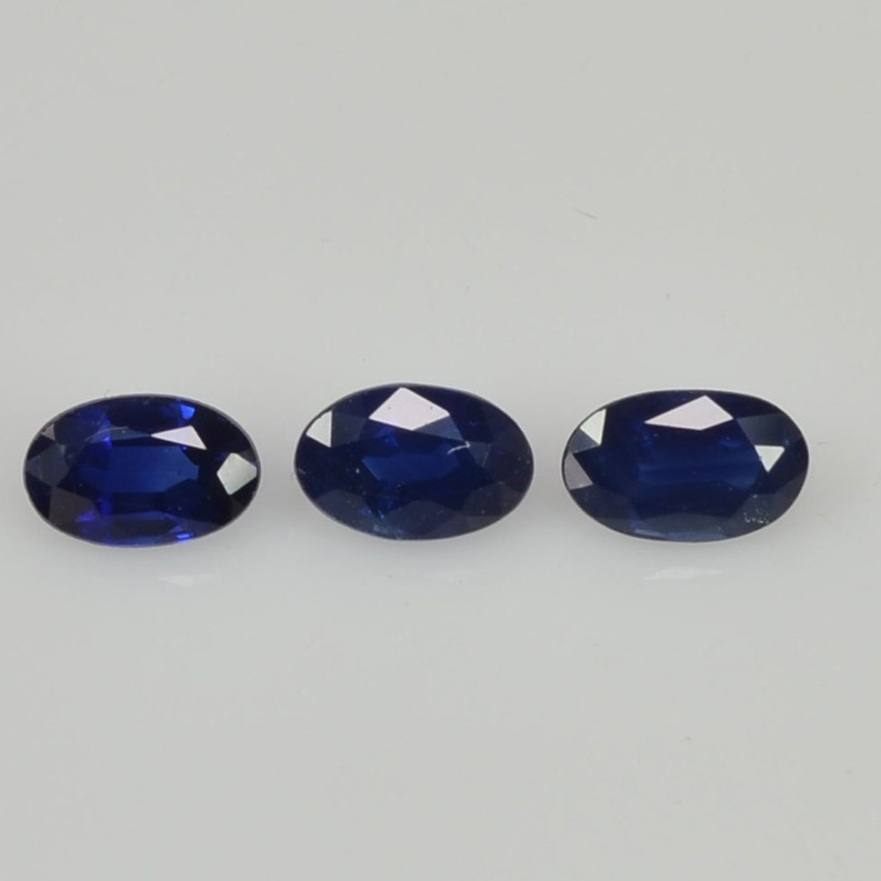 5x3 mm Natural Calibrated Blue Sapphire Loose Gemstone Oval Cut