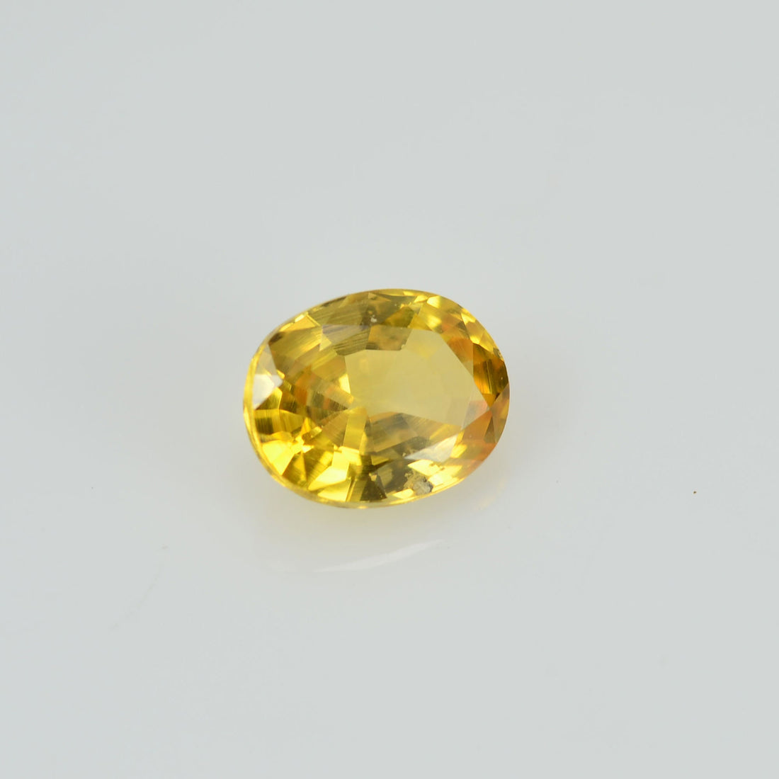 0.40 cts Natural Yellow Sapphire Loose Gemstone Oval Cut