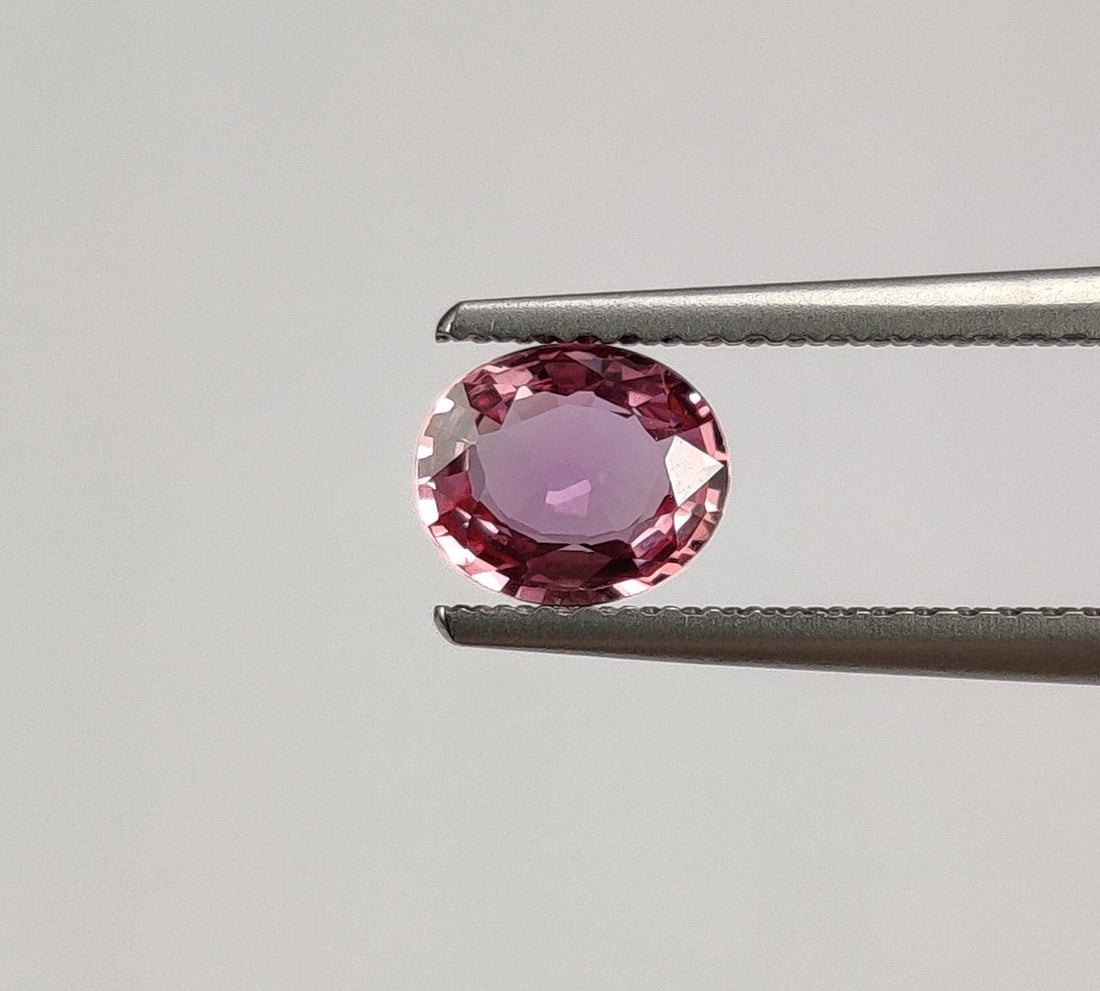 0.87 cts Natural Pink Sapphire Loose Gemstone Oval Cut