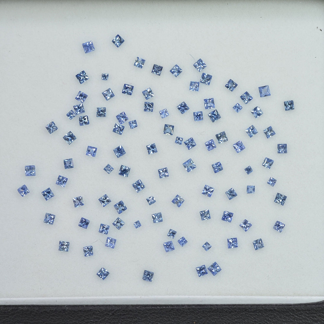 1.00- 1.80 MM  Natural  Blue Sapphire Loose Gemstone Princess Cut