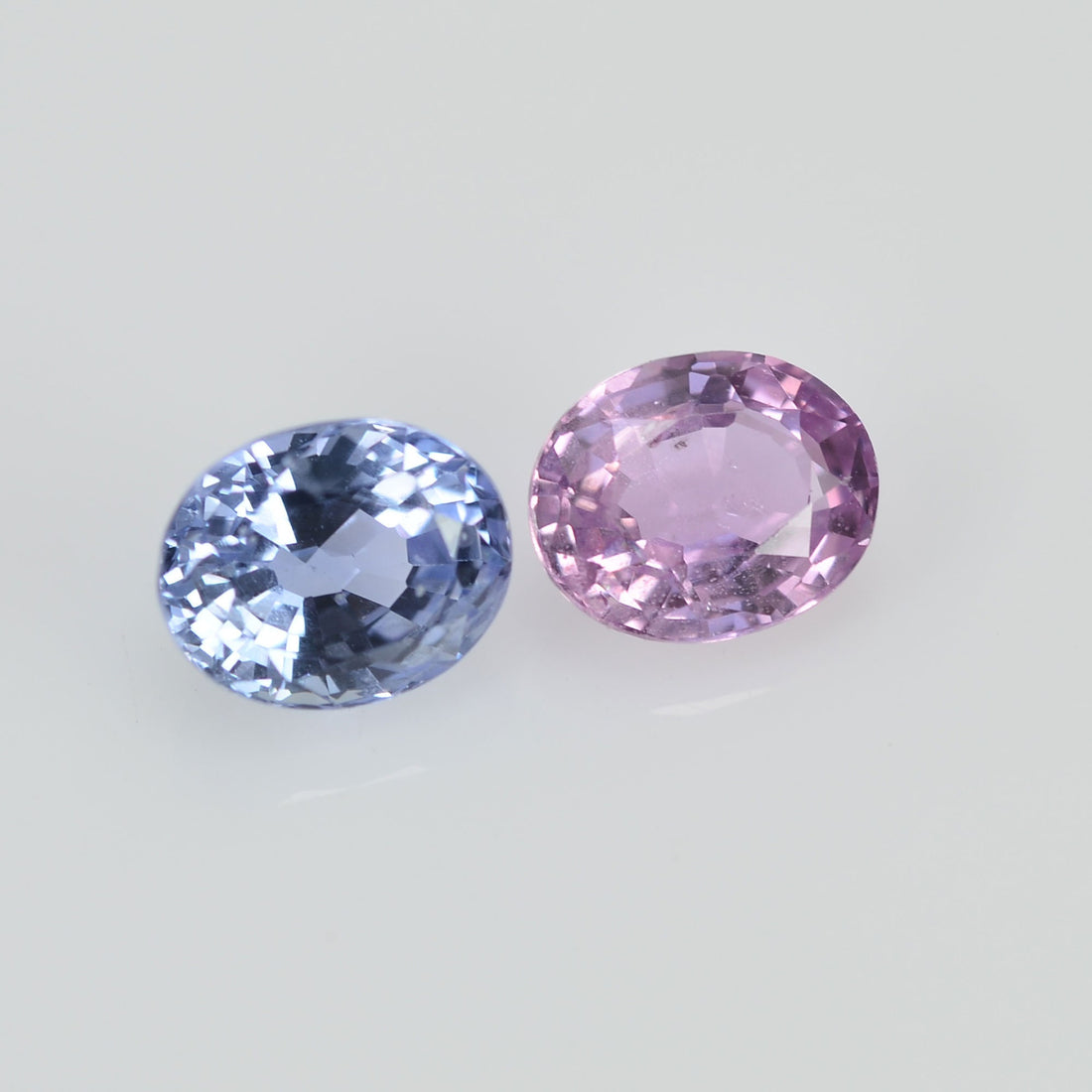 1.03 cts Natural Fancy Sapphire Loose Pair Gemstone Oval Cut