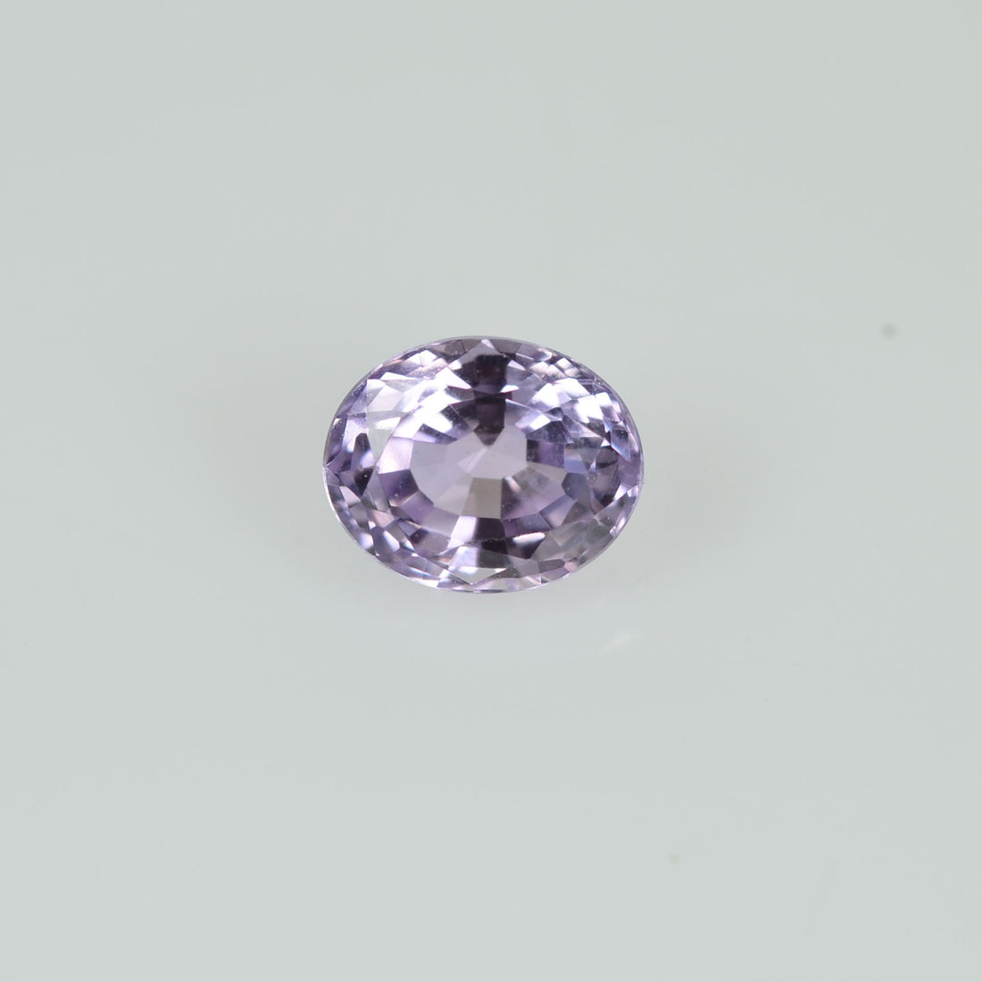 0.39 cts Natural Lavender Sapphire Loose Gemstone Oval Cut - Thai Gems Export Ltd.