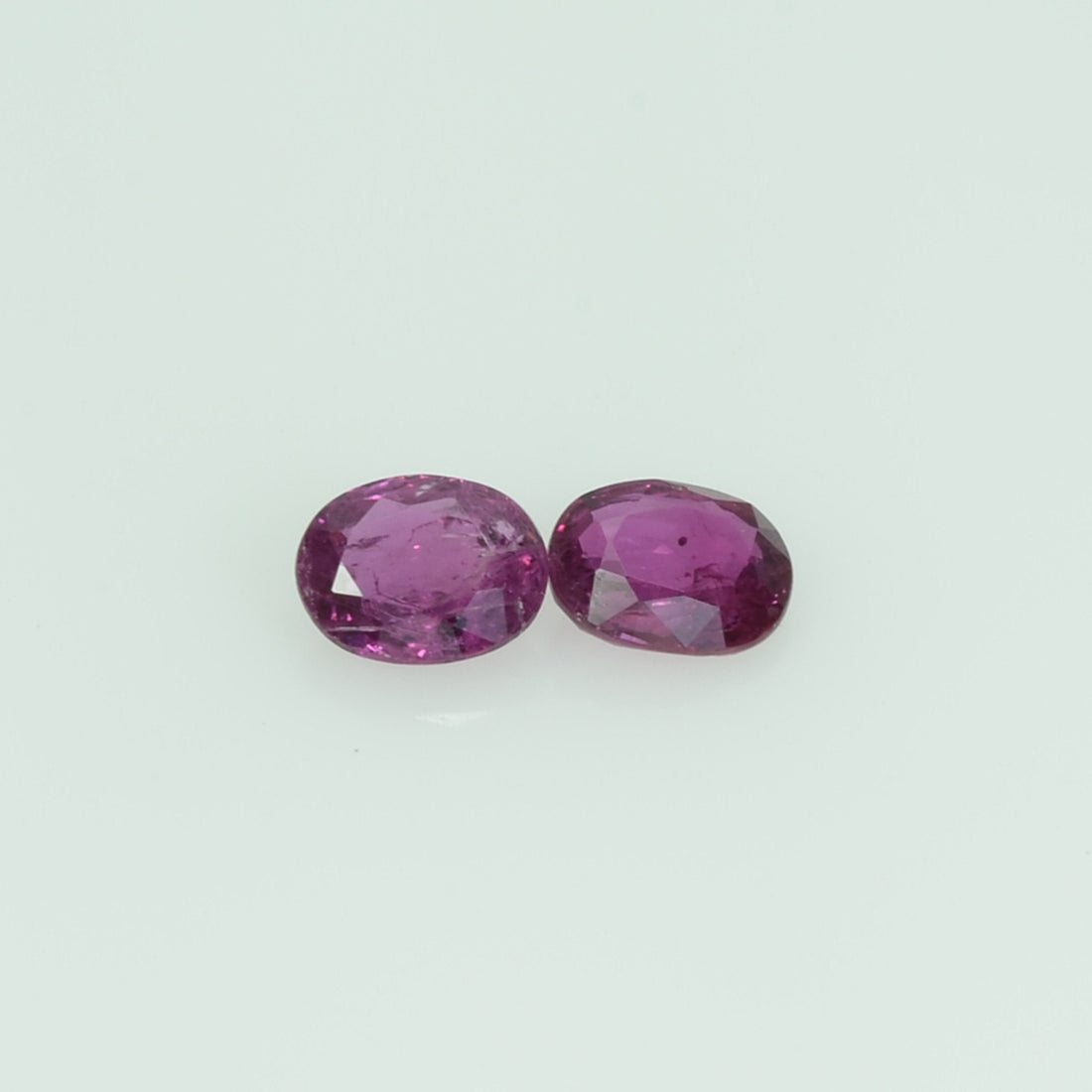 4x3.5 mm Natural Thai Ruby Loose Gemstone Oval Cut
