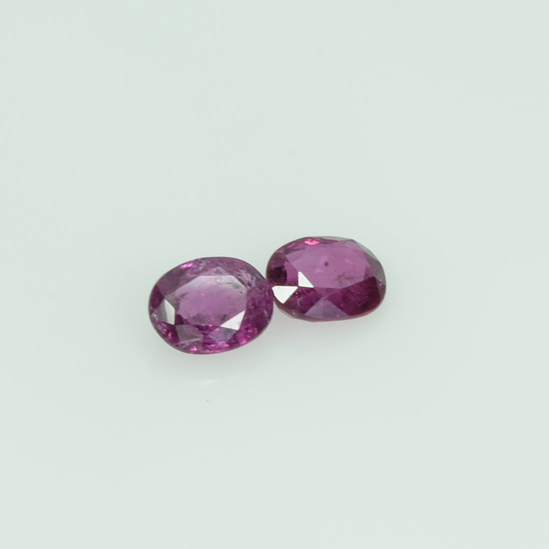 4x3.5 mm Natural Thai Ruby Loose Gemstone Oval Cut