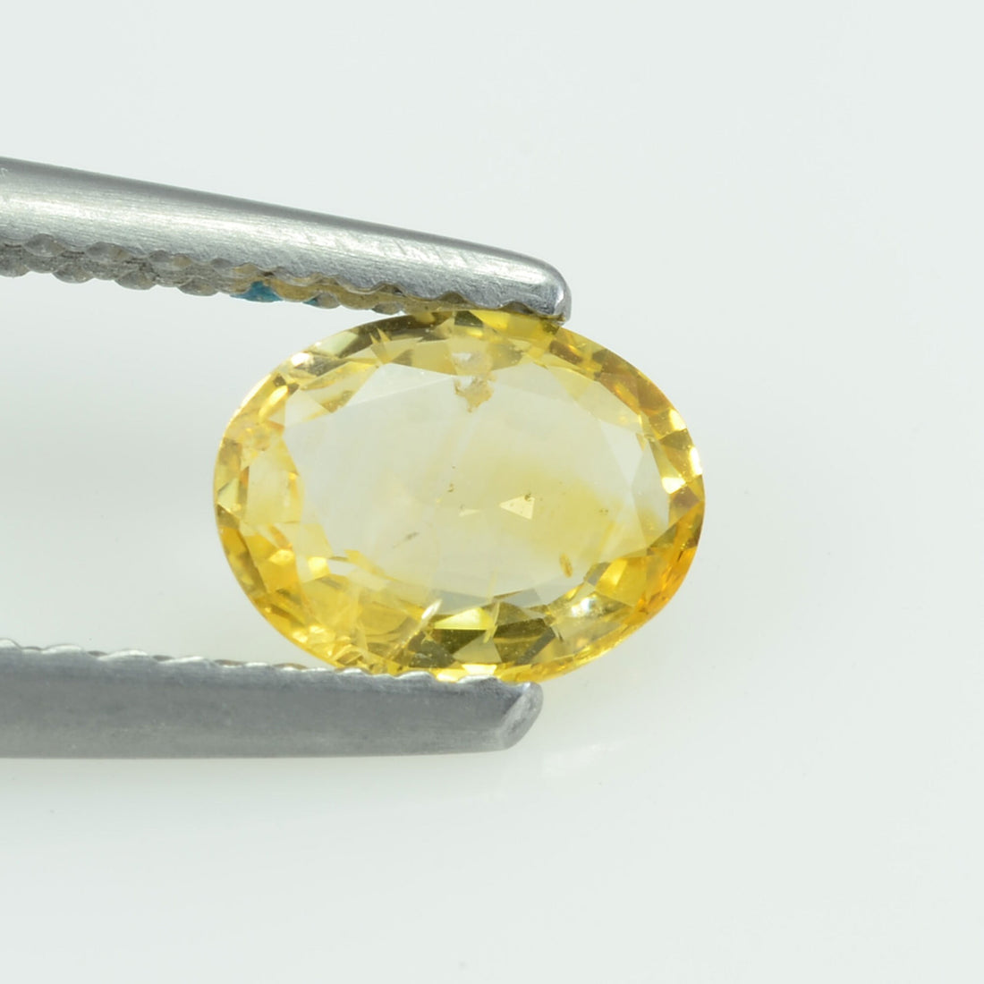 0.77 Cts Natural Yellow Sapphire Loose Gemstone Oval Cut