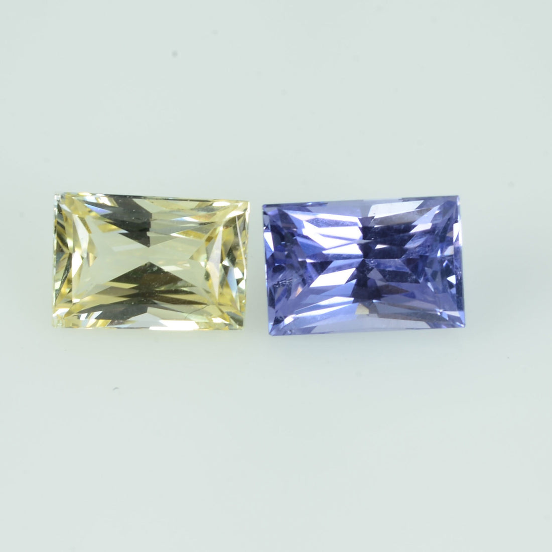 1.65 cts Natural Fancy Sapphire Loose Pair Gemstone Baguette Cut