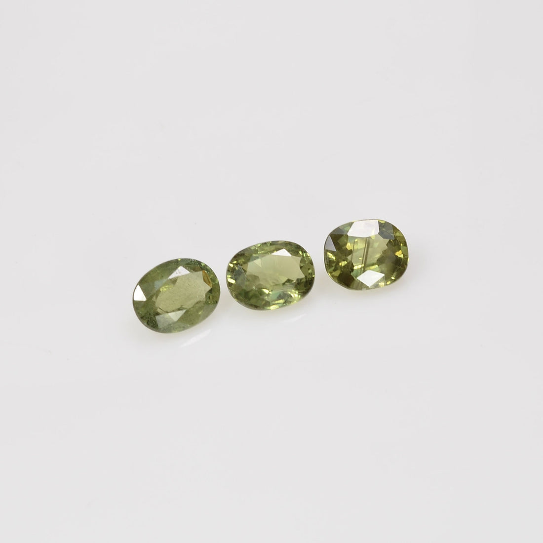 6x5 mm Natural Calibrated Green Sapphire Loose Gemstone Oval Cut