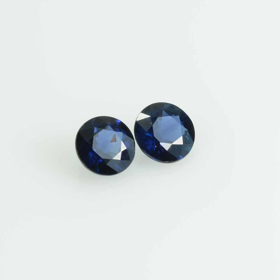 4.3 mm Natural Blue Sapphire Loose Gemstone Round Cut