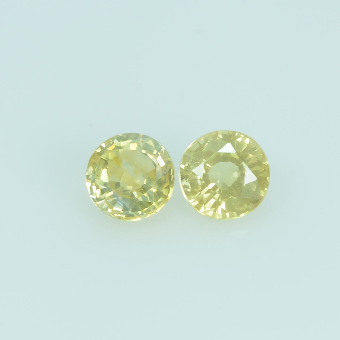 3.7 mm Natural Yellow Sapphire Loose Gemstone Round Cut - Thai Gems Export Ltd.