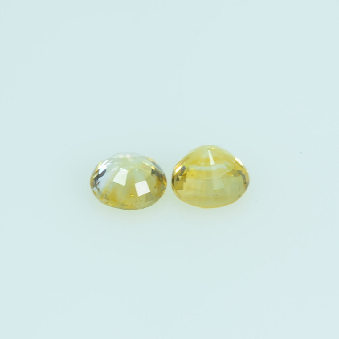 3.5 mm Natural Yellow Sapphire Loose Gemstone Round Cut - Thai Gems Export Ltd.