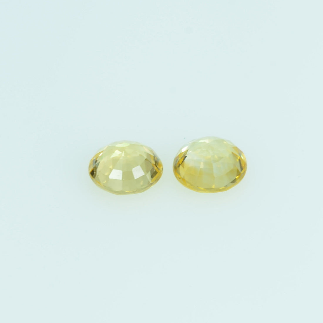 3.5 mm Natural Yellow Sapphire Loose Gemstone Round Cut - Thai Gems Export Ltd.