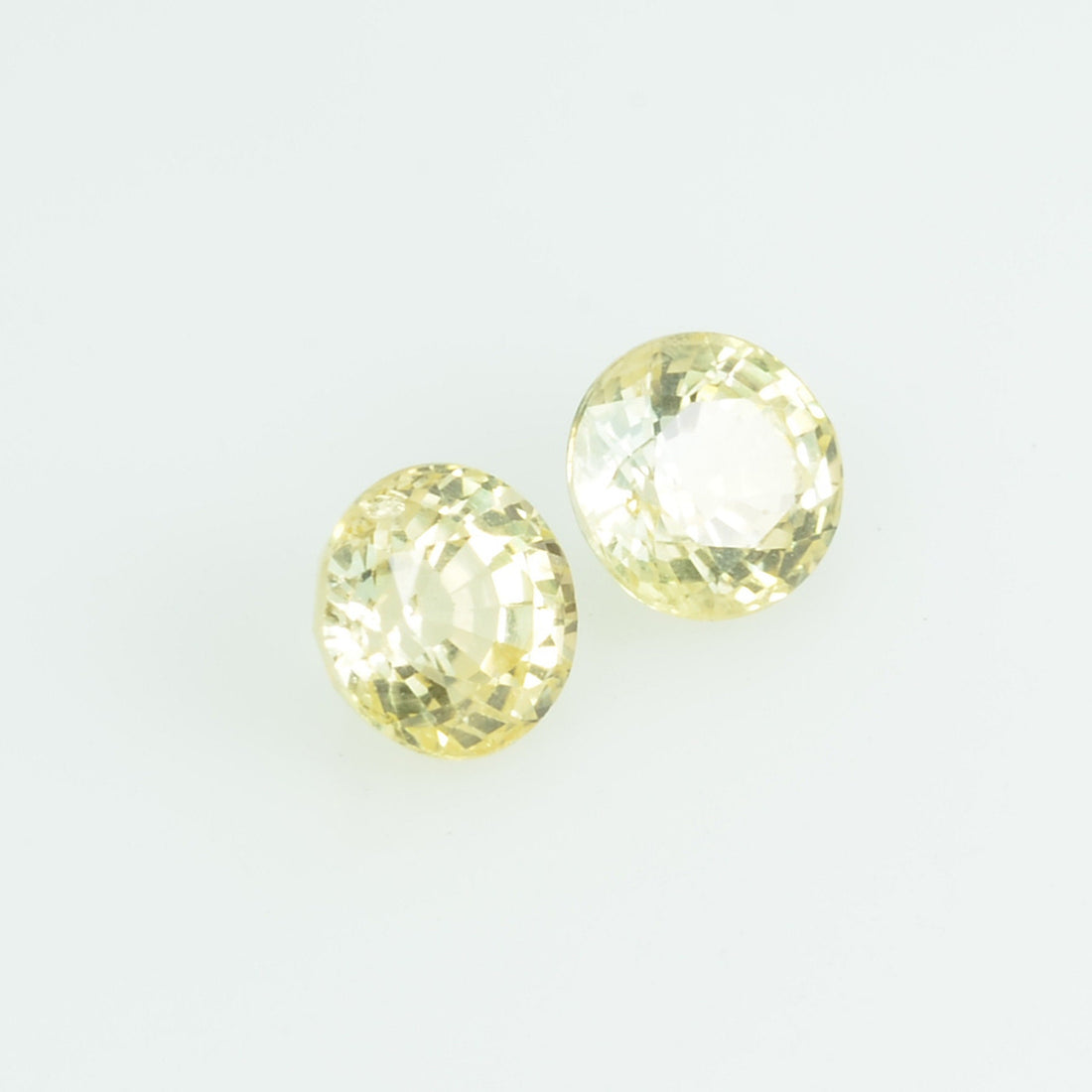 3.8 mm Natural Yellow Sapphire Loose Gemstone Round Cut