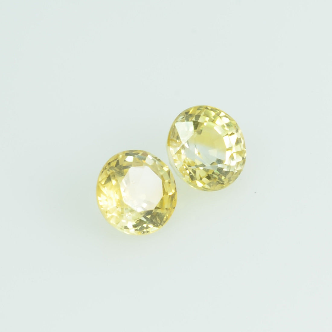 3.7 mm Natural Yellow Sapphire Loose Gemstone Round Cut