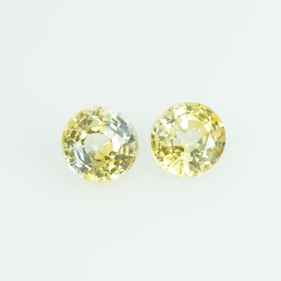 3.7 mm Natural Yellow Sapphire Loose Gemstone Round Cut