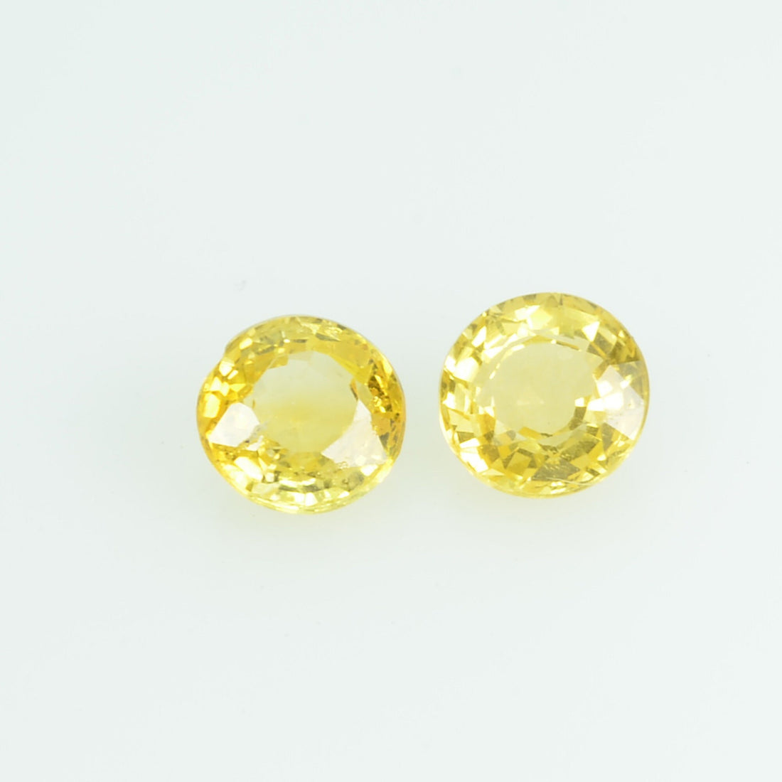 3.8 mm Natural Yellow Sapphire Loose Gemstone Round Cut