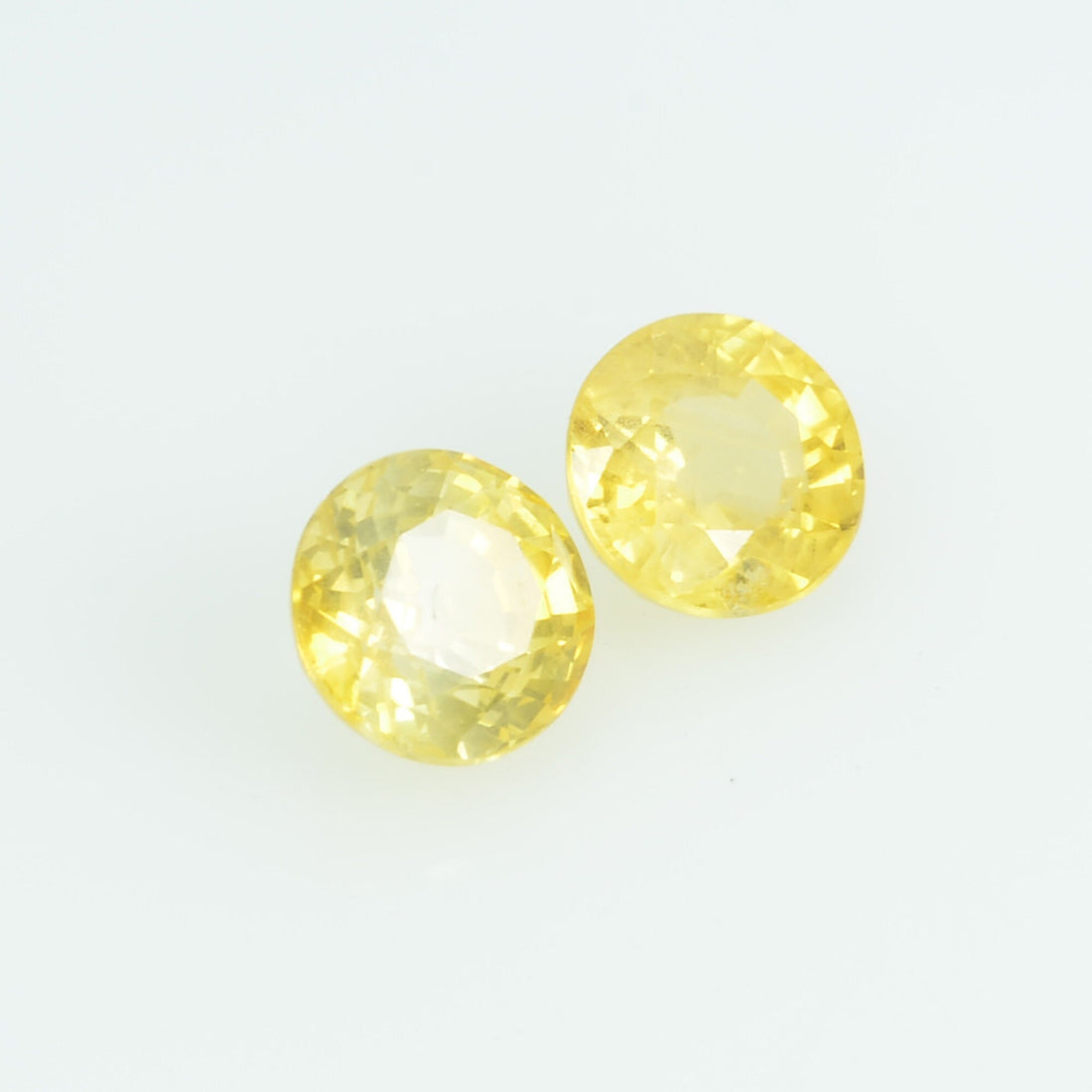 3.8 mm Natural Yellow Sapphire Loose Gemstone Round Cut