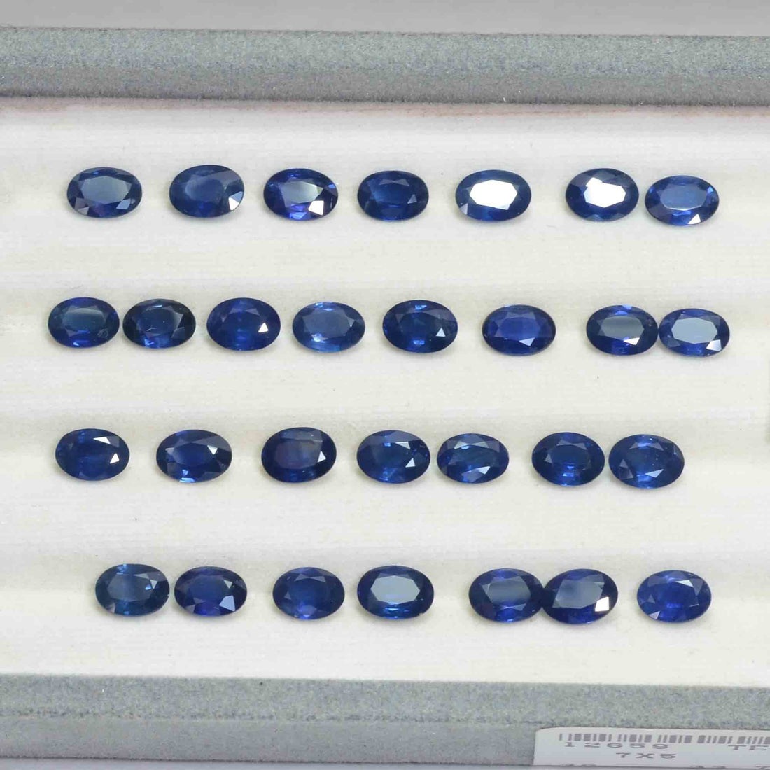 7x5 MM Natural Blue Sapphire Loose Gemstone Oval Cut