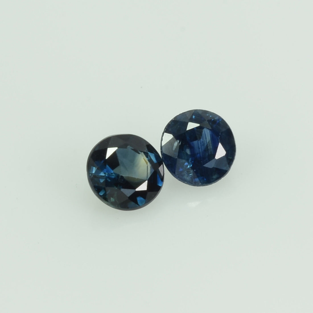 3.7 mm Natural Blue Sapphire Loose Gemstone Round Cut