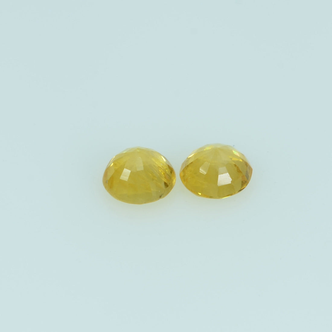 3.3 mm Natural Yellow Sapphire Loose Gemstone Round Cut - Thai Gems Export Ltd.
