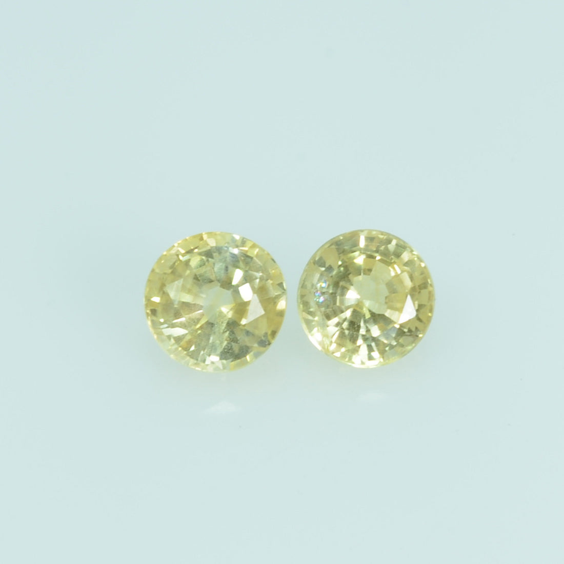 3.7 mm Natural Yellow Sapphire Loose Gemstone Round Cut - Thai Gems Export Ltd.