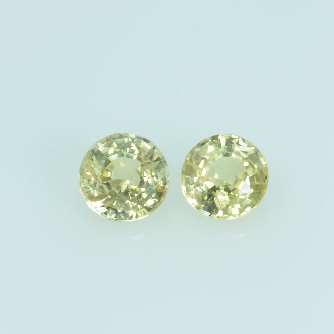 3.7 mm Natural Yellow Sapphire Loose Gemstone Round Cut - Thai Gems Export Ltd.