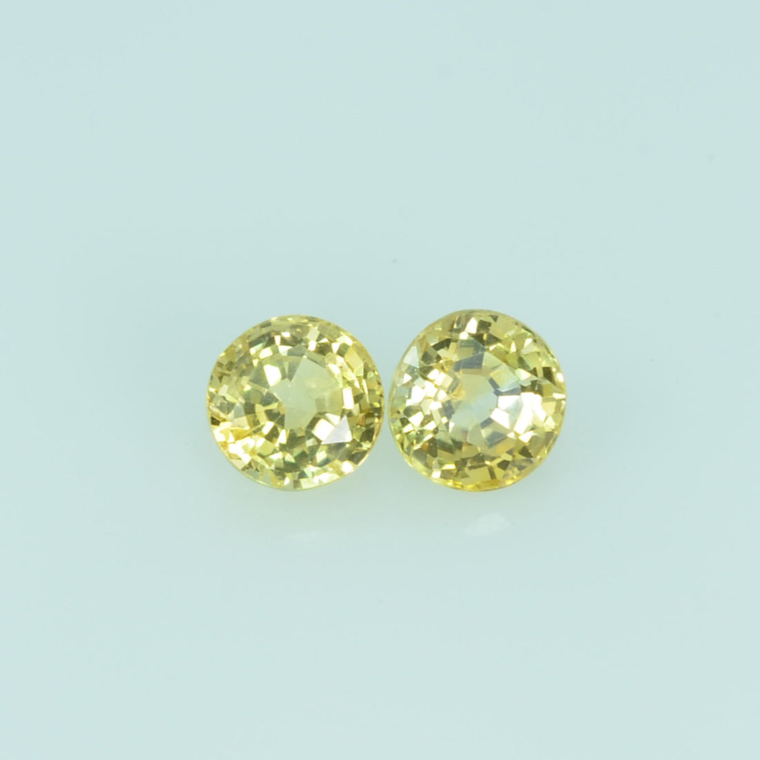 3.5 mm Natural Yellow Sapphire Loose Gemstone Round Cut - Thai Gems Export Ltd.