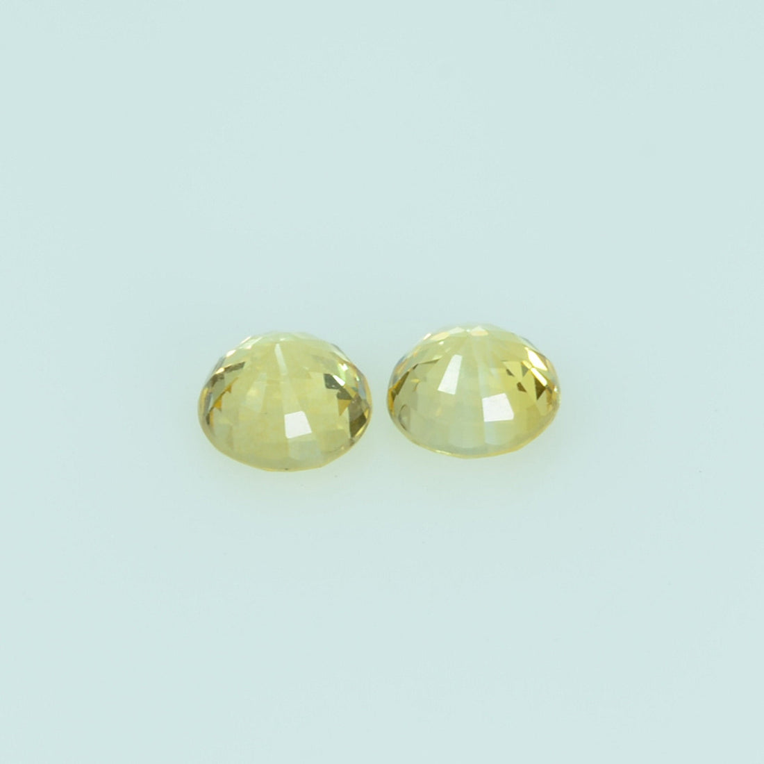 3.5 mm Natural Yellow Sapphire Loose Gemstone Round Cut - Thai Gems Export Ltd.