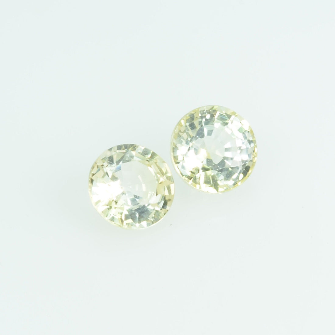 3.7 mm Natural Yellow Sapphire Loose Gemstone Round Cut