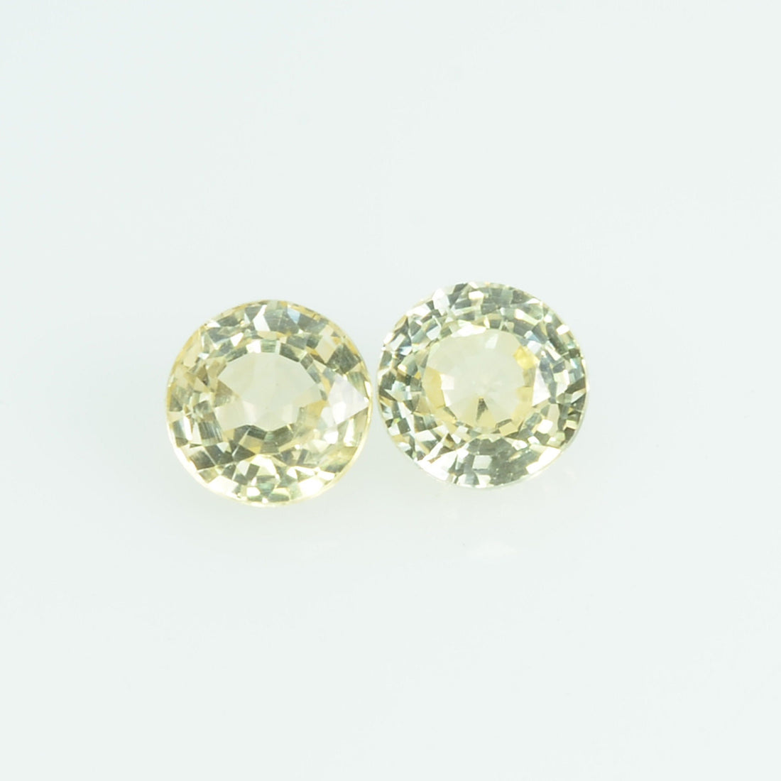 3.8 mm Natural Yellow Sapphire Loose Gemstone Round Cut