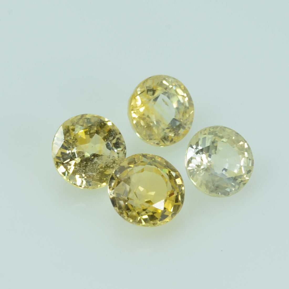 4.5 mm Natural Yellow Sapphire Loose Gemstone Round Cut