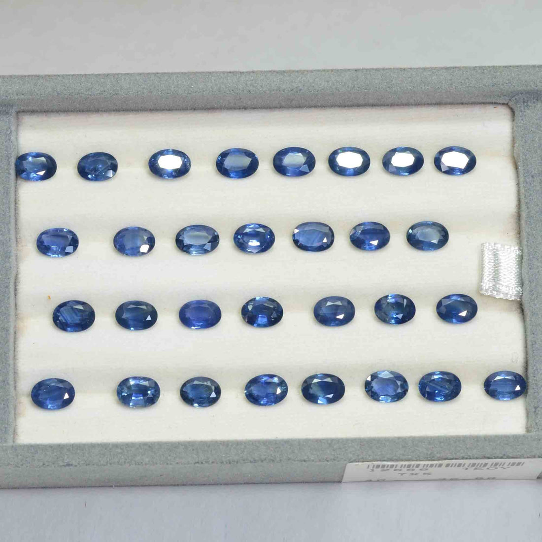 7x5 MM Natural Blue Sapphire Loose Gemstone Oval Cut