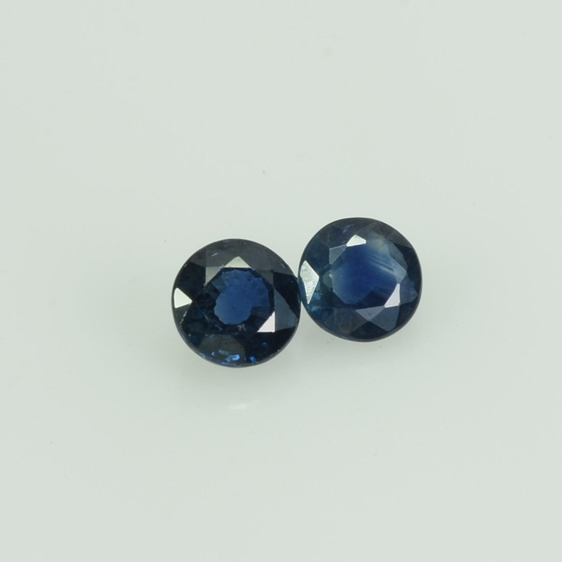 3.5-3.6 mm Natural Blue Sapphire Loose Gemstone Round Cut