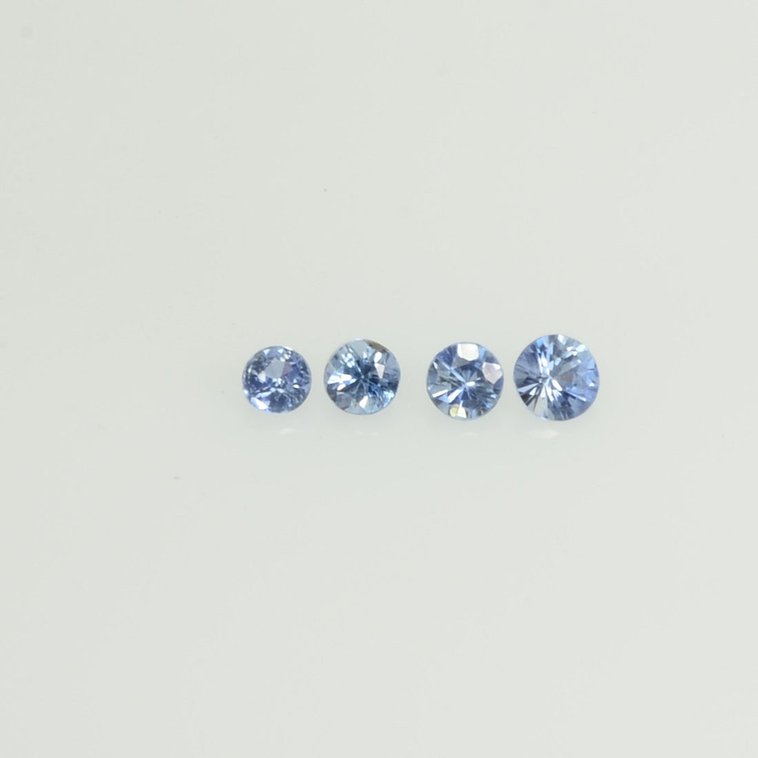 2.0 mm Natural BlueSapphire Loose Gemstone Round Diamond Cut Vs Quality Color