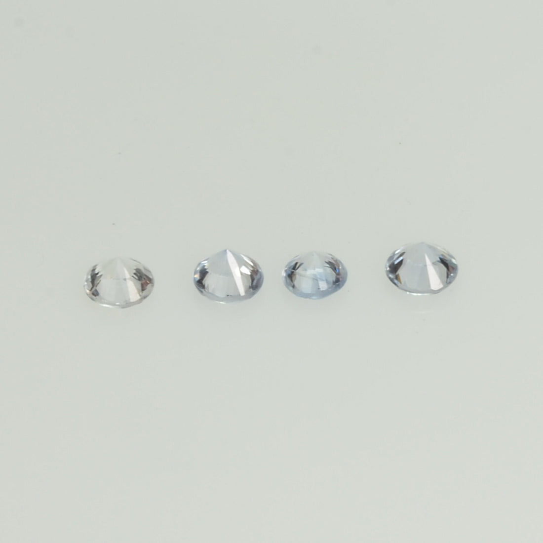 2.3-4.0 mm Natural Blue Sapphire Loose Gemstone Round Diamond Cut Cleanish Quality Color