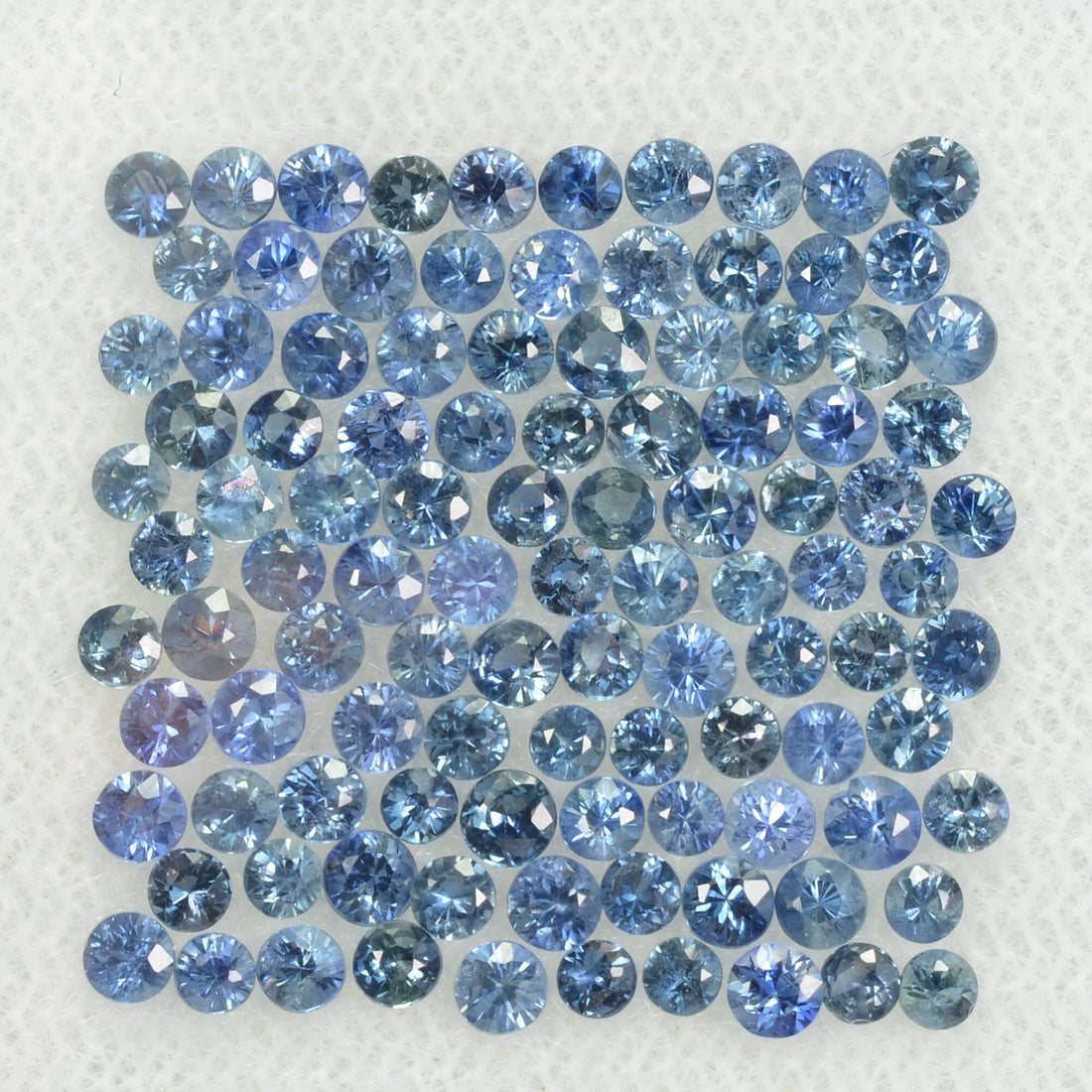 0.8 -3.6 mm Natural Blue Sapphire Loose Gemstone Round Diamond Cut Vs Quality Color