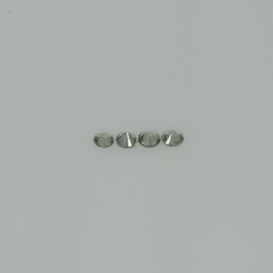 1.4-3.5  mm Natural Greenish Yellow Sapphire Loose Gemstone Round Diamond Cut Vs Quality Color