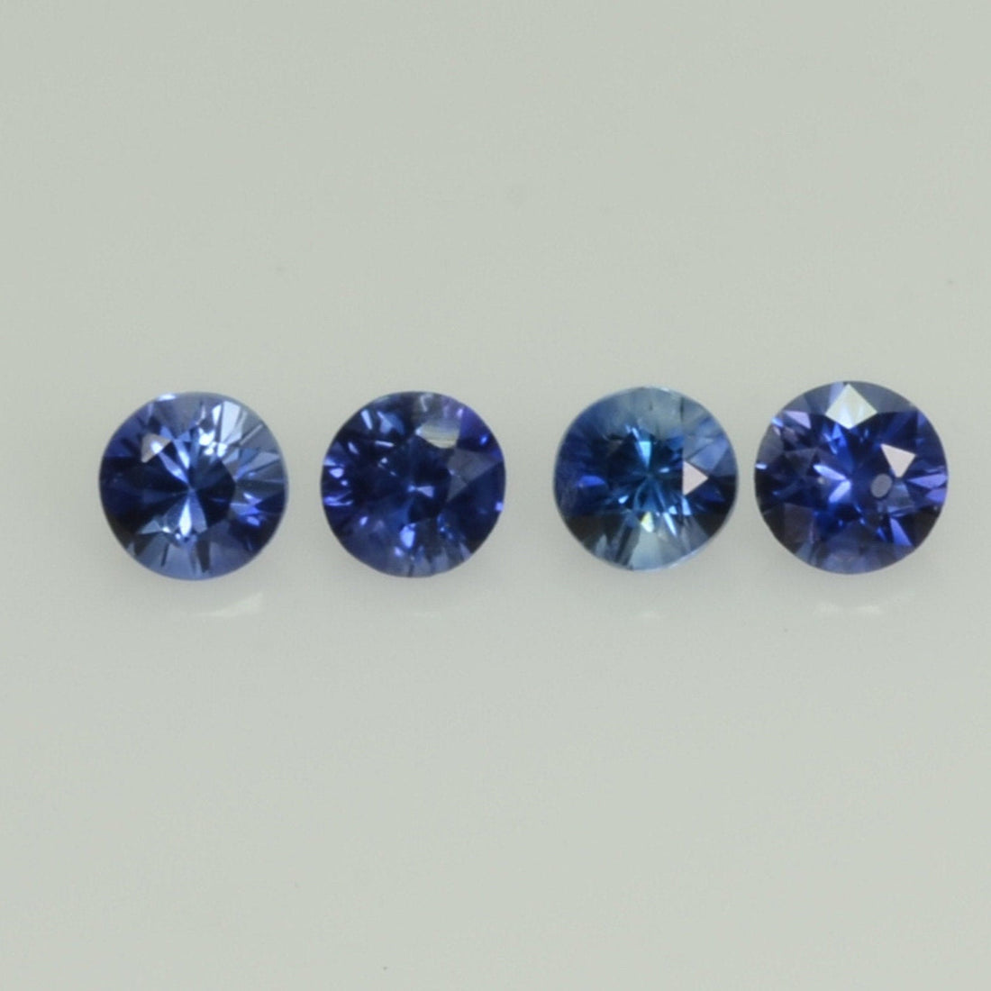 0.8-5.0 mm Natural Blue Sapphire Loose Gemstone Round Diamond Cut Vs Quality Color