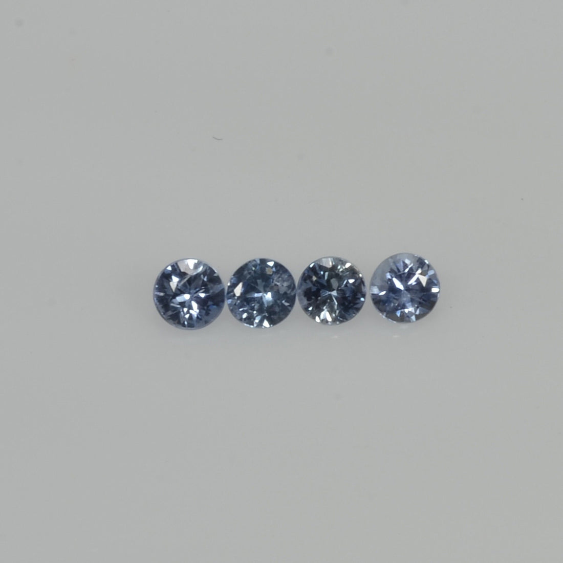 2.7-4.1 mm Natural Blue Sapphire Loose Gemstone Round Diamond Cut Vs Quality Color