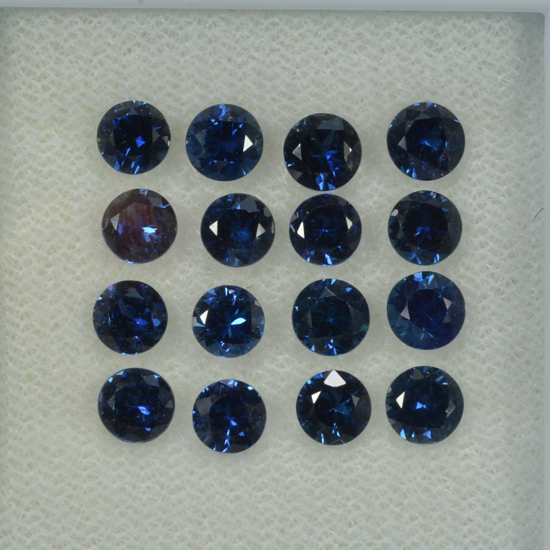 4.0-4.5 Cts Natural Blue Sapphire Loose Gemstone Round Diamond Cut