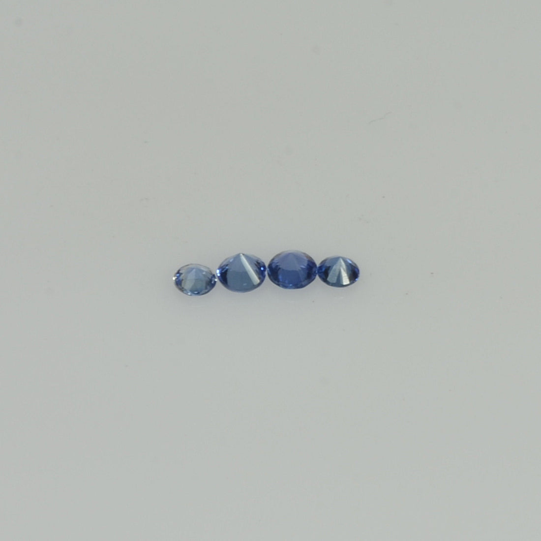 1.8-2.3 mm Natural Blue Sapphire Loose Gemstone Round Diamond Cut Vs Quality Color - Thai Gems Export Ltd.