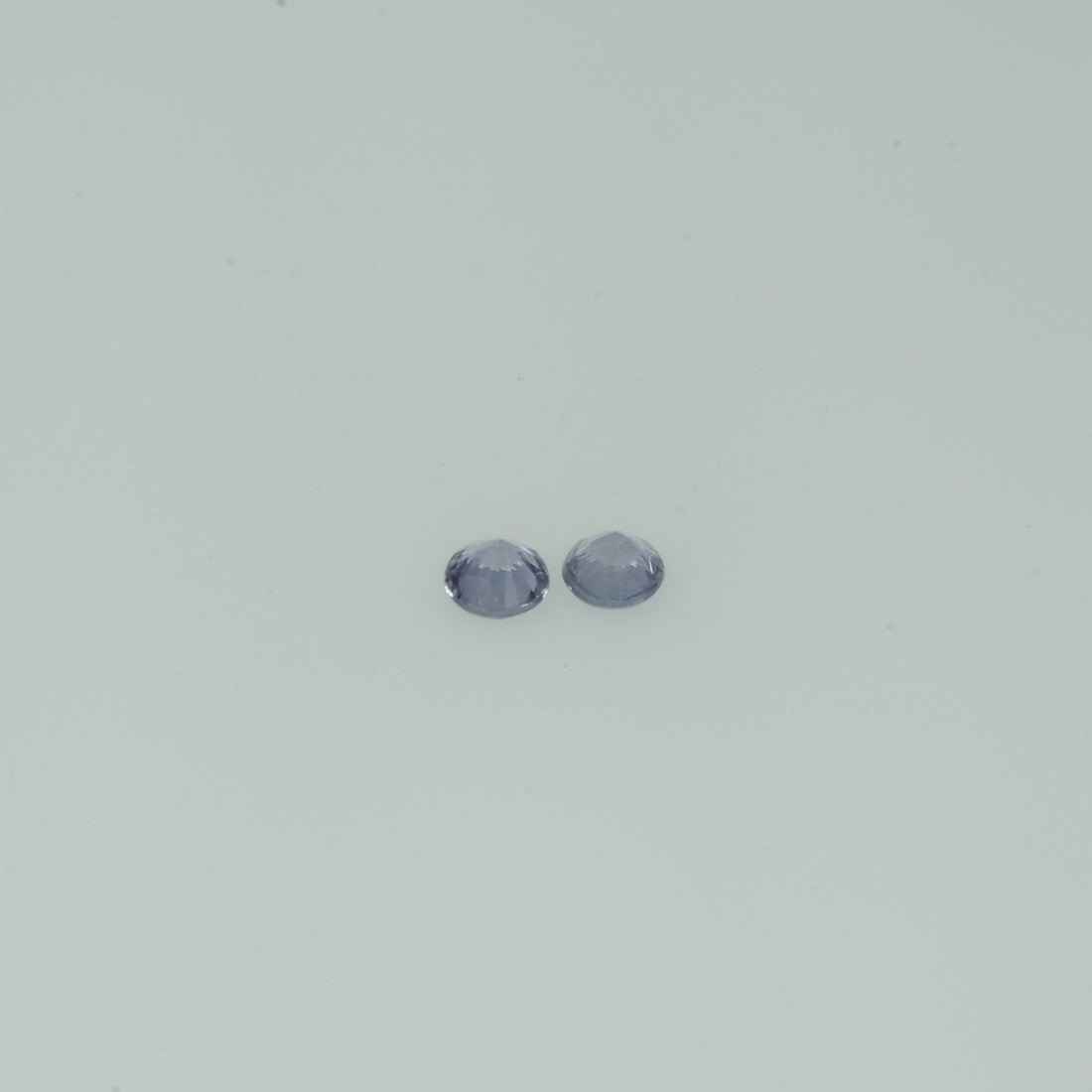 2.5-3.0 mm Natural Lavender Purple Sapphire Loose Gemstone Round Diamond Cut Vs Quality