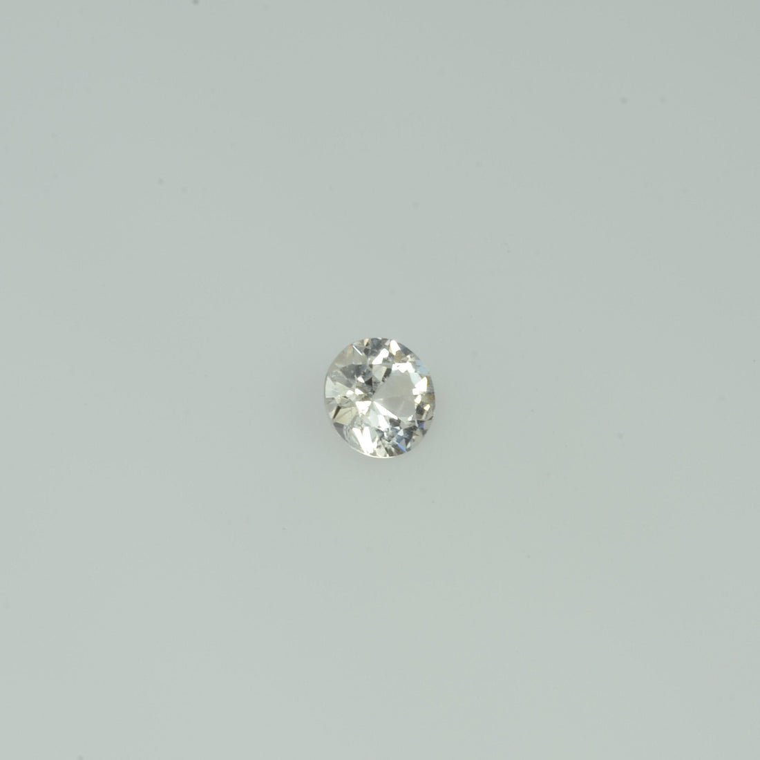 3.5-5.0 mm Natural Yellowish White Sapphire Loose Gemstone Round Diamond Cut Vs Quality