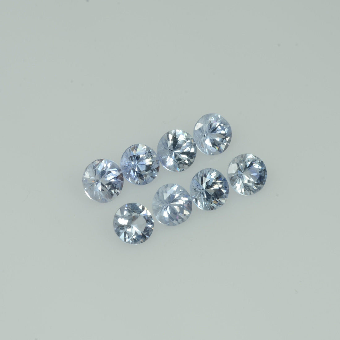 2.5-4.0 mm Natural Whitish Blue Sapphire Loose Vs Quality Gemstone Round Diamond Cut