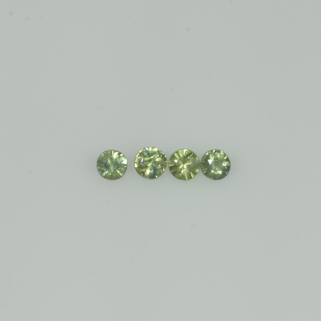 2-3.0  mm Natural Green Sapphire Loose Gemstone Round Diamond Cut Vs Quality Color