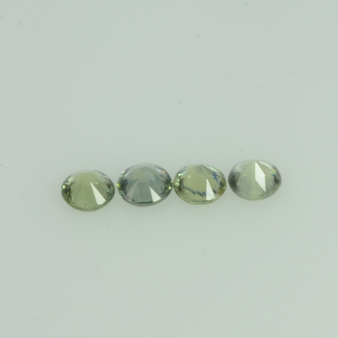 1.4-3.5 mm Natural Greenish Yellow Sapphire Loose Gemstone Round Diamond Cut Vs Quality Color