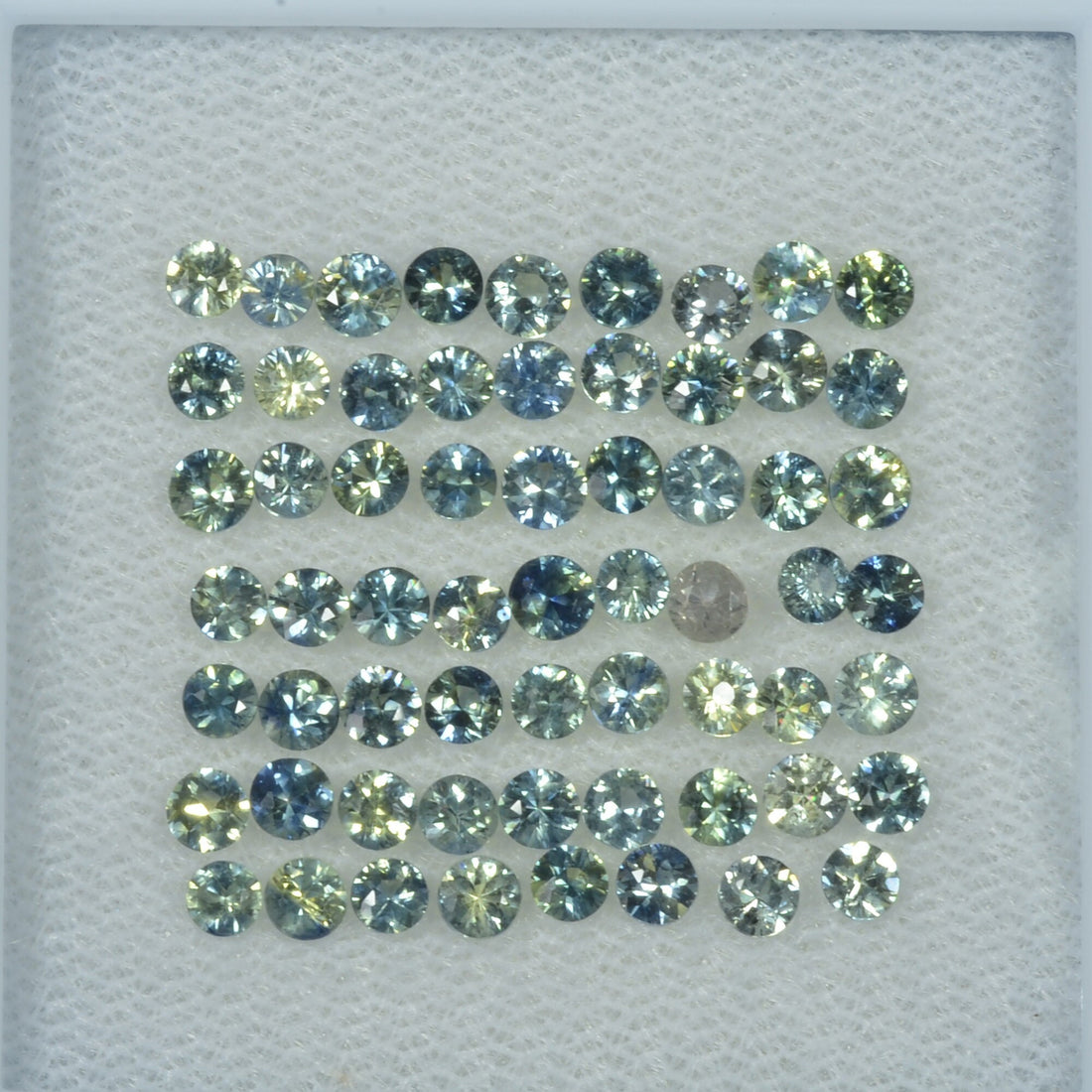 2-3 mm Natural Green Sapphire Loose Gemstone Round Diamond Cut Vs Quality Color