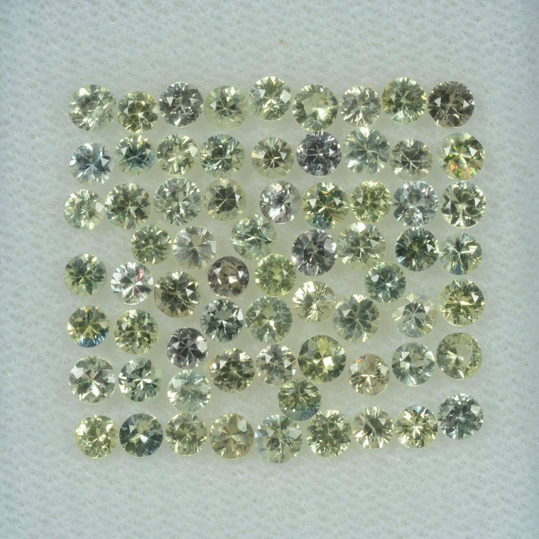 1.4- 4.0 mm Natural Yellowish Green Sapphire Loose Gemstone Round Diamond Cut Color
