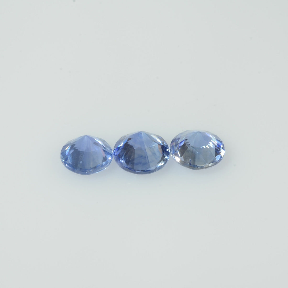 3.8-5.0 mm Natural Blue Sapphire Loose Gemstone Round Diamond Cut Vs Quality Color