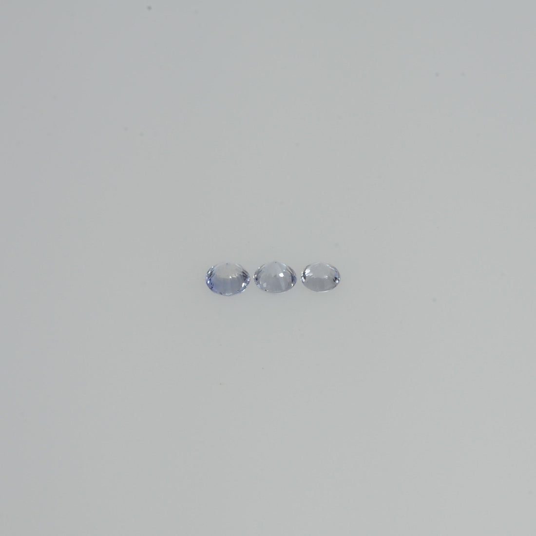 2.5-4.0   mm Natural Whitish Blue Sapphire Loose Cleanish Quality  Gemstone Round Diamond Cut - Thai Gems Export Ltd.