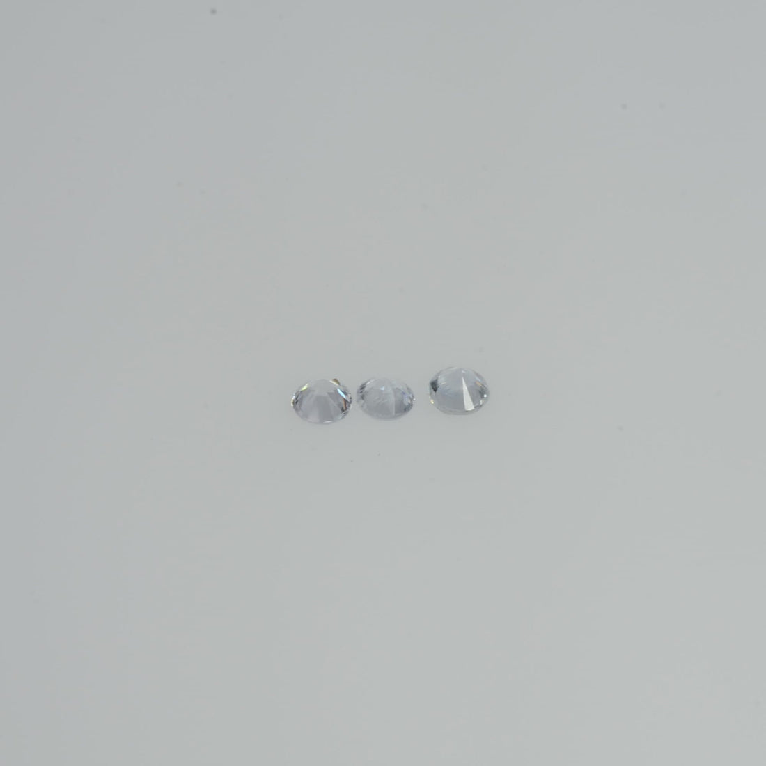 1.5-4.0 mm Natural Whitish Blue Sapphire Loose Cleanish Quality Gemstone Round Diamond Cut